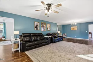 205 W South St, Fremont, NC 27830 - Photo 7