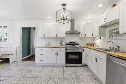 205 W South Street, Fremont, NC 27830 - Photo 9