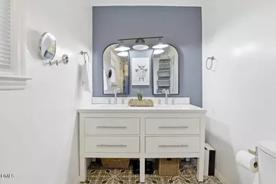 205 W South Street, Fremont, NC 27830 - Photo 17