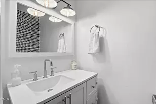 205 W South St, Fremont, NC 27830 - Photo 21