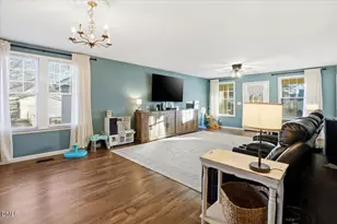 205 W South St, Fremont, NC 27830 - Photo 5