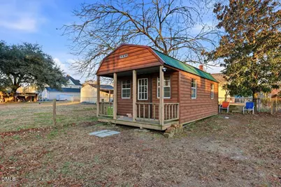 205 W South Street, Fremont, NC 27830 - Photo 27