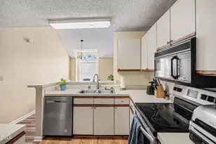 3806 Grey Harbor Dr, Raleigh, NC 27616 - Photo 9