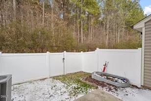 52 Holly Berry Ln, Durham, NC 27703 - Photo 7