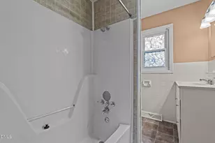 703 Burgess Cir, Broadway, NC 27505 - Photo 29