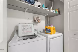 1209 Manassas Ct, Raleigh, NC 27609 - Photo 19