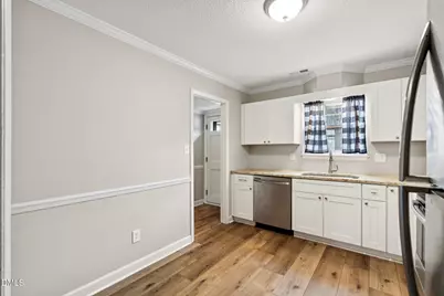 1209 Manassas Court #Apt C, Raleigh, NC 27609 - Photo 15