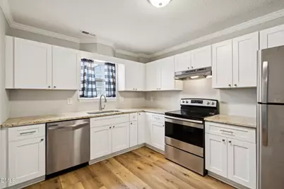 1209 Manassas Court #Apt C, Raleigh, NC 27609 - Photo 17