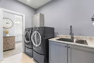 325 Tumbling River Dr, Wendell, NC 27591 - Photo 17