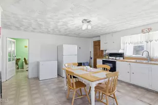 658 W Church St, Angier, NC 27501 - Photo 19