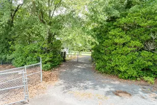 315 S Main St, Broadway, NC 27505 - Photo 59