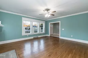 315 S Main St, Broadway, NC 27505 - Photo 9
