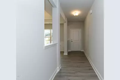 526 Middleton Court, Sanford, NC 27330 - Photo 5