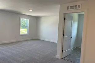 526 Middleton Ct, Sanford, NC 27330 - Photo 17