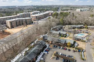 302 Oak Tree Dr, Chapel Hill, NC 27517 - Photo 33