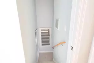 113 Alden Village Ct, Cary, NC 27519 - Photo 9