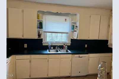 125 E Jennette Avenue, Henderson, NC 27536 - Photo 13