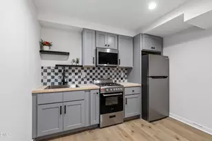 425 E Millbrook Rd, Raleigh, NC 27609 - Photo 39