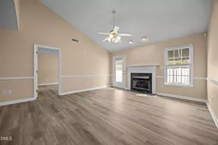 101 Fairwoods Ct, Dunn, NC 28334 - Photo 13