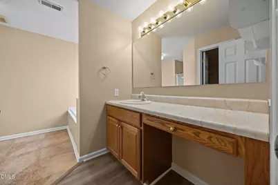 101 Fairwoods Court, Dunn, NC 28334 - Photo 5