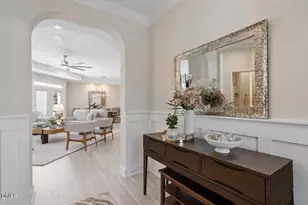 1812 Pinecliff Ct, Fuquay Varina, NC 27526 - Photo 5