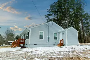 251 Booth Ave, Henderson, NC 27536 - Photo 3