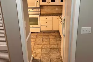 10 Willow Bridge Dr, Durham, NC 27707 - Photo 3