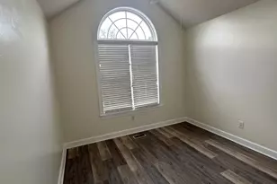 228 Wexford Dr, Clayton, NC 27520 - Photo 5