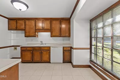 143 Hedgerow Court, Cary, NC 27513 - Photo 9