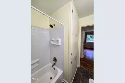 912 Dixie Trail, Raleigh, NC 27607 - Photo 25