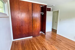 912 Dixie Trail, Raleigh, NC 27607 - Photo 17