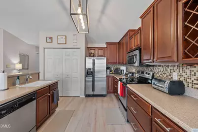 1009 Narcissus, Clayton, NC 27520 - Photo 15