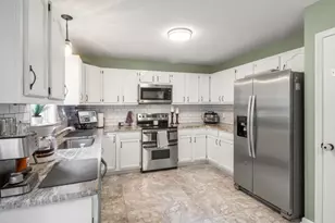 970 Winterside Ln, Winston-Salem, NC 27101 - Photo 5
