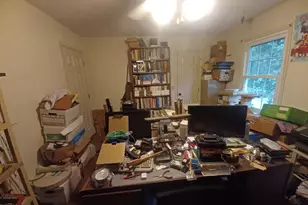 804 Ashebrook Dr, Greensboro, NC 27409 - Photo 19