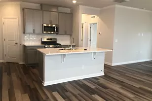 1610 Chestnut Tree Dr, Fuquay-Varina, NC 27526 - Photo 3