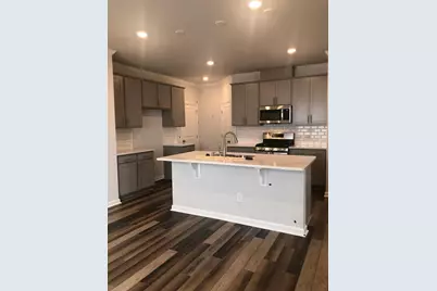 1610 Chestnut Tree Drive, Fuquay-Varina, NC 27526 - Photo 5