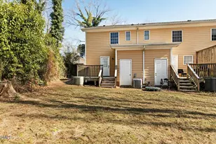 1900 Fairfield Dr, Raleigh, NC 27608 - Photo 31