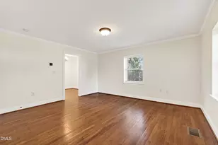 1900 Fairfield Dr, Raleigh, NC 27608 - Photo 5