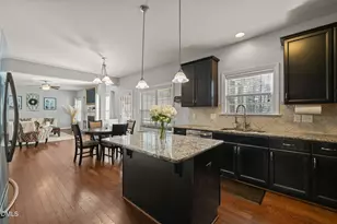 369 Ainsley Ct, Clayton, NC 27527 - Photo 5