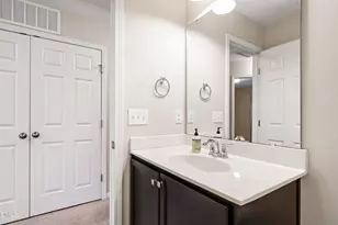 1118 Renewal Pl, Raleigh, NC 27603 - Photo 25