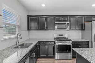 304 Willow Grove Ln, Fuquay-Varina, NC 27526 - Photo 15