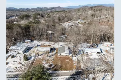 131 Windswept Drive, Marion, NC 28752 - Photo 17