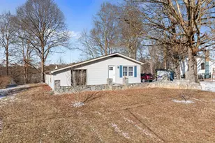 131 Windswept Dr, Marion, NC 28752 - Photo 3