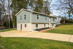 1300 Brookgreen Dr, Cary, NC 27511 - Photo 3