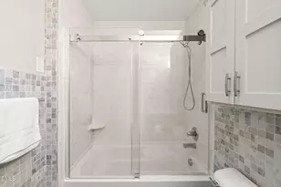 8803 Rollingwood Rd, Chapel Hill, NC 27516 - Photo 29