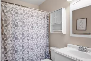 75 Fairview Dr, Henderson, NC 27537 - Photo 17