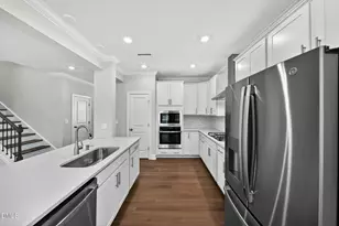 233 Blacksand Ct, Wendell, NC 27591 - Photo 3