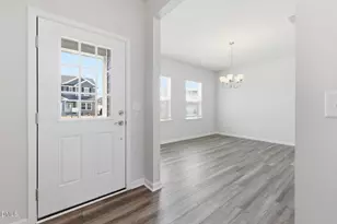 2116 Cedar Bird Ln, Fuquay Varina, NC 27526 - Photo 9