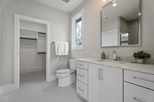 4119 Rockingham Dr, Raleigh, NC 27609 - Photo 51