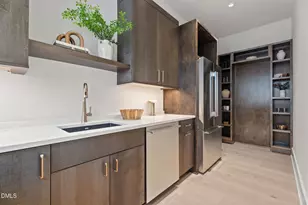 4119 Rockingham Dr, Raleigh, NC 27609 - Photo 9